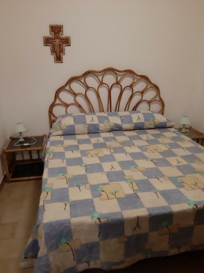 Isola Rossa Appartamenti Standard ภายนอก รูปภาพ